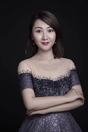 女高音 熊郁菲.jpg