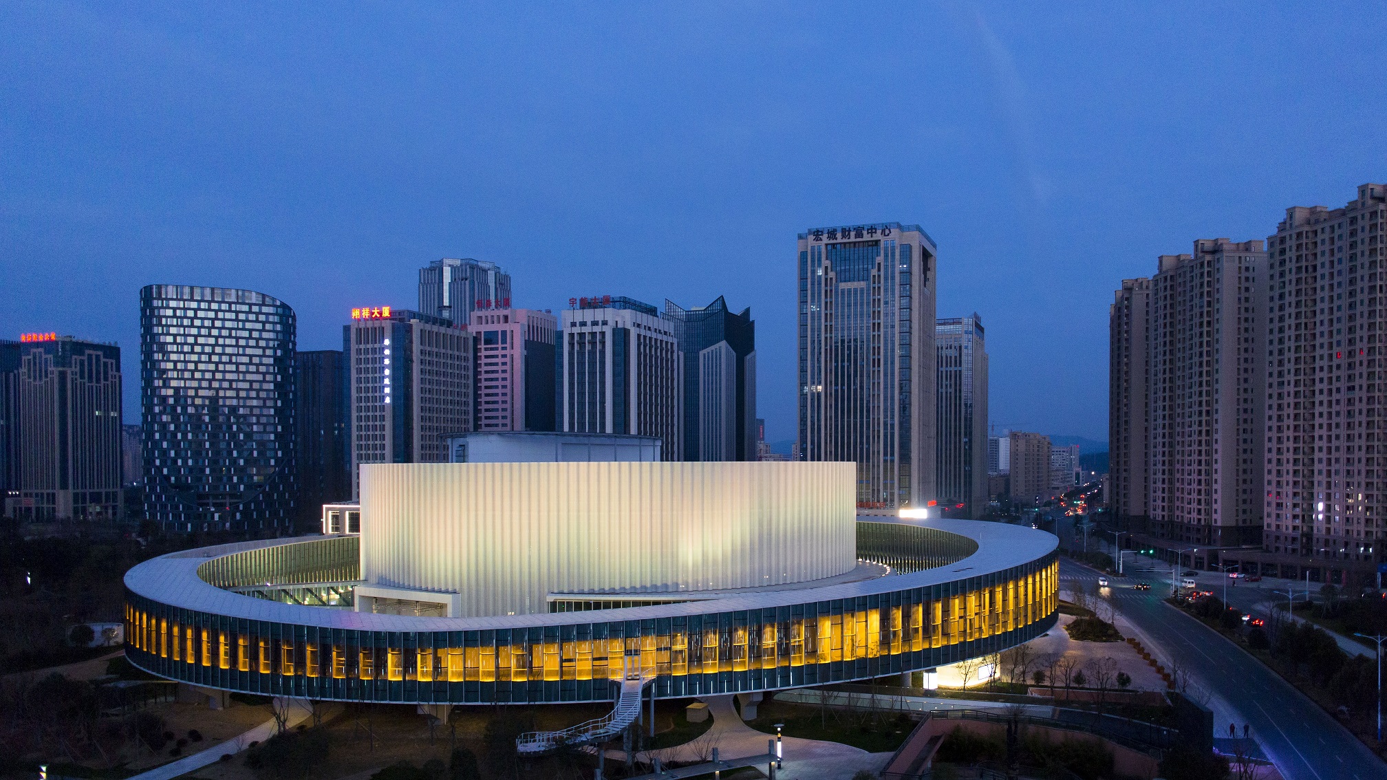 精致巧妙的功能布局 西施大剧院分为ab两个区域.