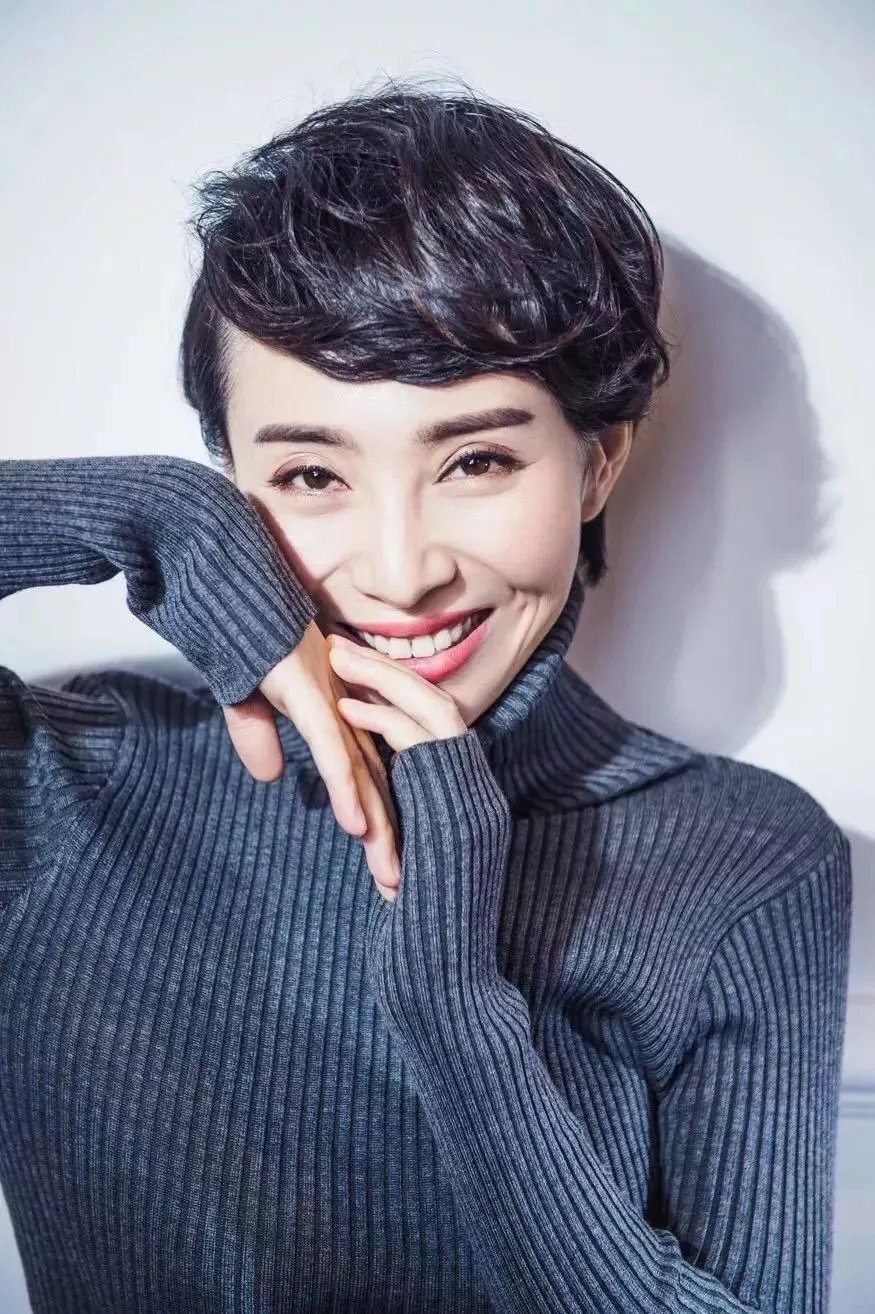 1560510354219081506.jpg 李峥.jpg