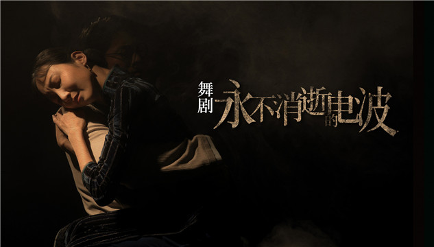 媒体-李侠兰芬拥抱.jpg