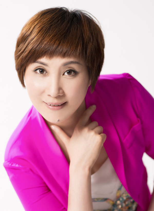"范(瑞娟)派"传人,工小生,由越剧表演艺术家范瑞娟与著名演员章瑞虹